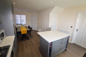 Kitchen/Diner- click for photo gallery